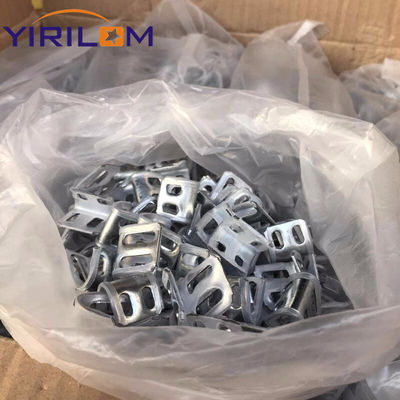 Accesorios para el sofá Medios de plástico cubierto de 4 agujeros Clip de resorte para el gancho firme