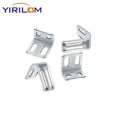 Clampada de resorte de sofá sujetador duradero cuatro agujeros de plástico cubierto de sofá clips para muebles